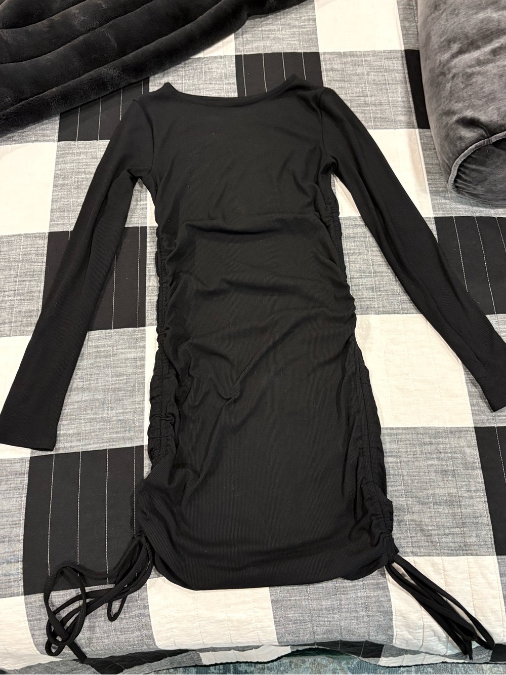 Amazon Black Long Sleeve Side-Ruched Tie Dress